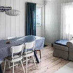 Tatil Evi 3 Bedroom Awesome In Søgne